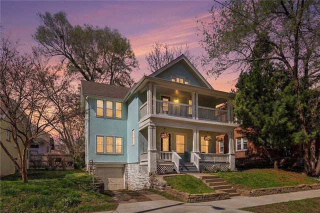 1116 W 41st Terrace, Kansas City, MO 64111