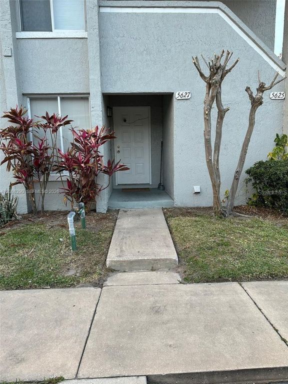 5627 Blue Shadows Court 3, Orlando, FL 32811