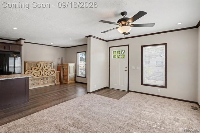 470 Flamingo Street, Rochester Hills, MI 48309
