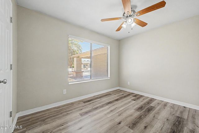 5607 W WINNWOOD Avenue, Glendale, AZ 85304