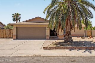 5607 W WINNWOOD Avenue, Glendale, AZ 85304