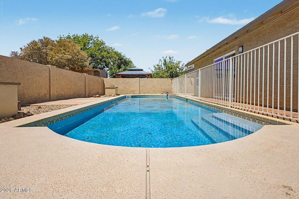 5607 W WINNWOOD Avenue, Glendale, AZ 85304 — photo 5