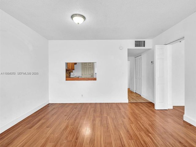 1170 NE 191st Street 24, Miami, FL 33179