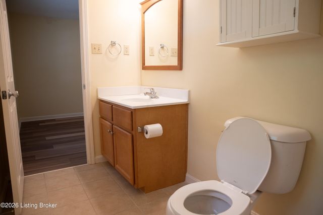 4825 Westmar Terrace 202, Louisville, KY 40222