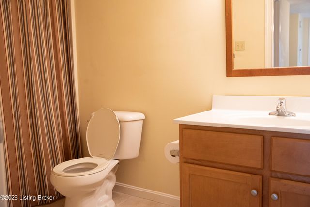 4825 Westmar Terrace 202, Louisville, KY 40222