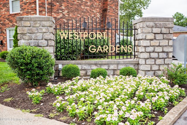 4825 Westmar Terrace 202, Louisville, KY 40222