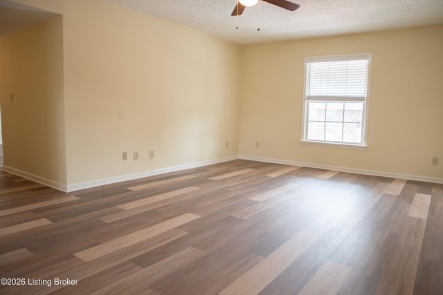 4825 Westmar Terrace 202, Louisville, KY 40222