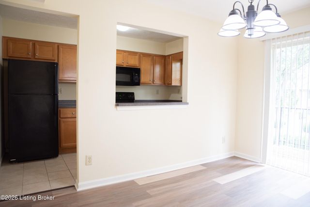 4825 Westmar Terrace 202, Louisville, KY 40222