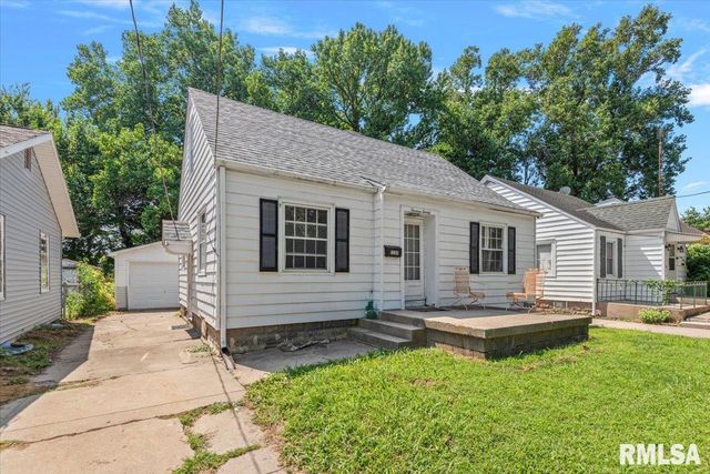 1320 E Stanford Avenue, Springfield, IL 62703