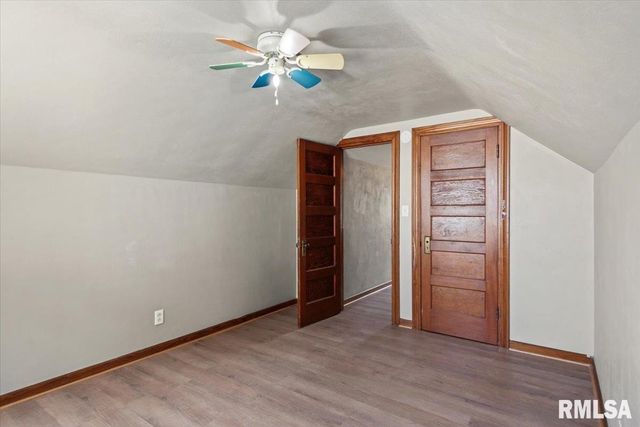 1320 E Stanford Avenue, Springfield, IL 62703