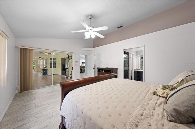 6935 BIG BEND DR, St Cloud, FL 34771