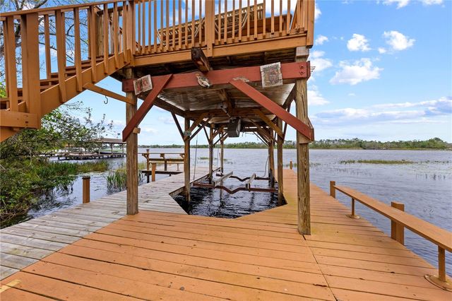 6935 BIG BEND DR, St Cloud, FL 34771