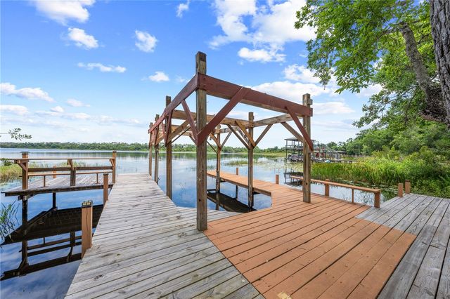 6935 BIG BEND DR, St Cloud, FL 34771