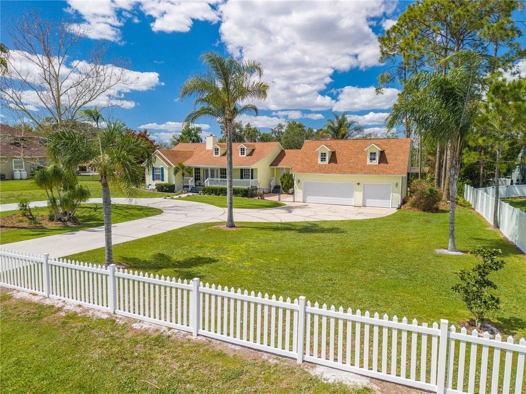 Image 3 of property listing at 6935 BIG BEND DR, St Cloud, FL 34771