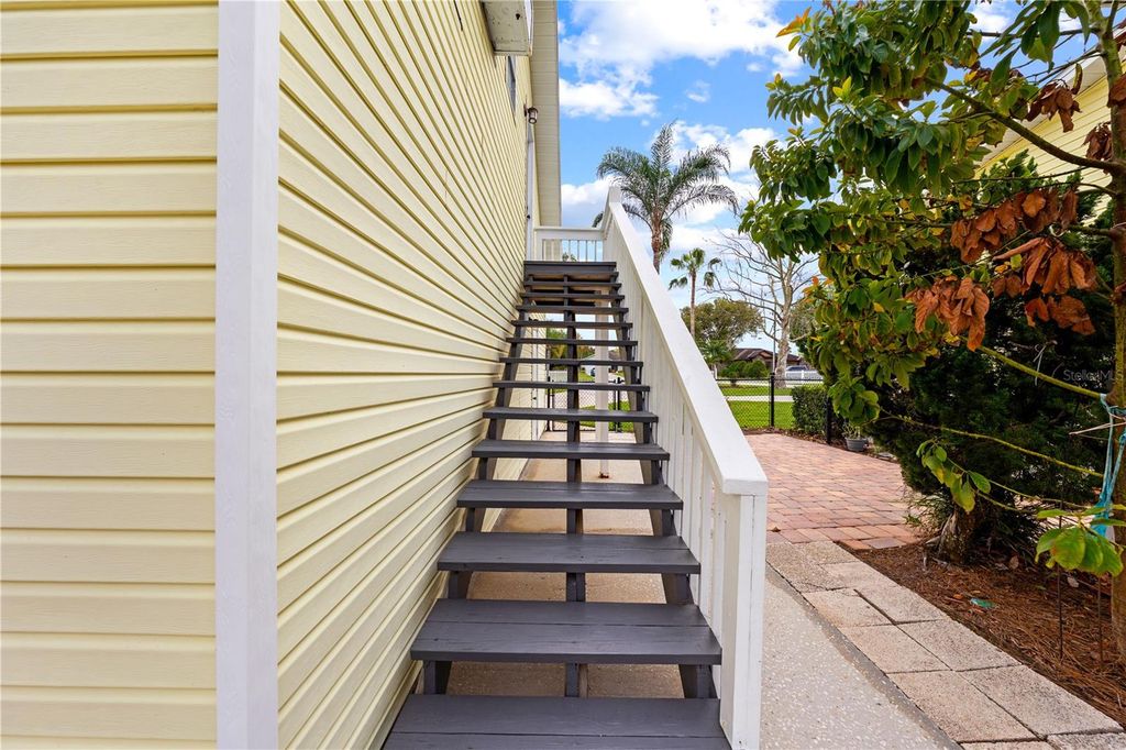 Image 41 of property listing at 6935 BIG BEND DR, St Cloud, FL 34771