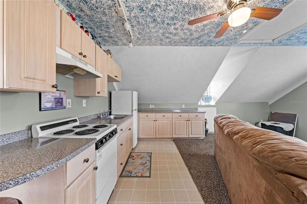 Image 44 of property listing at 6935 BIG BEND DR, St Cloud, FL 34771