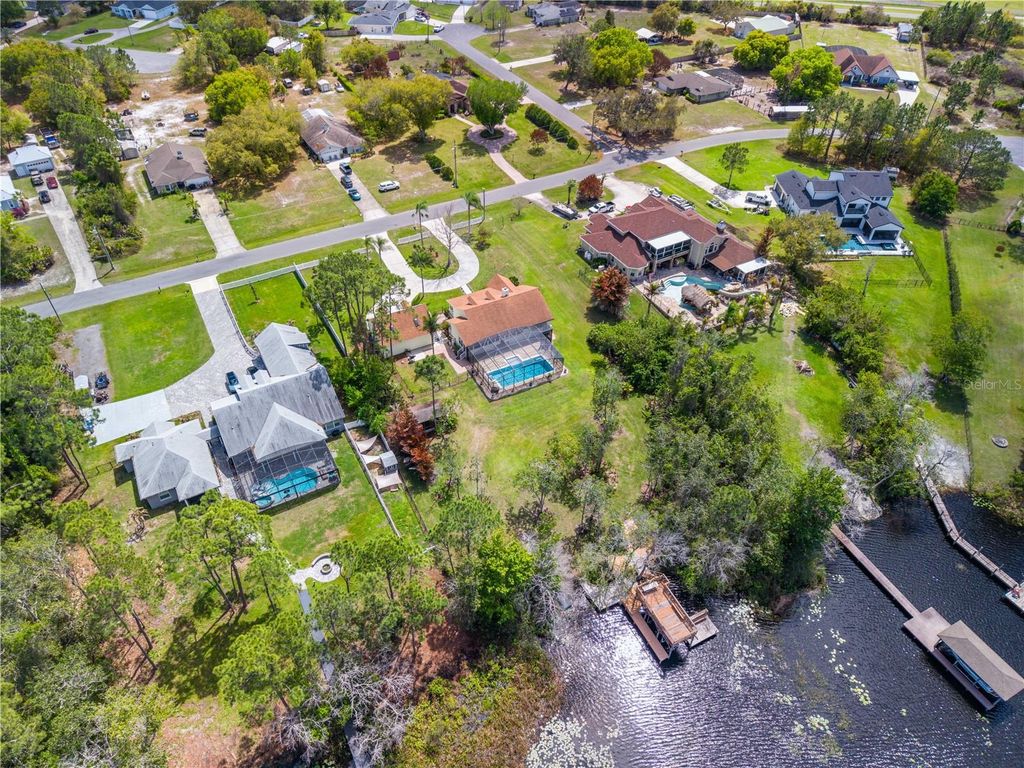 Image 65 of property listing at 6935 BIG BEND DR, St Cloud, FL 34771