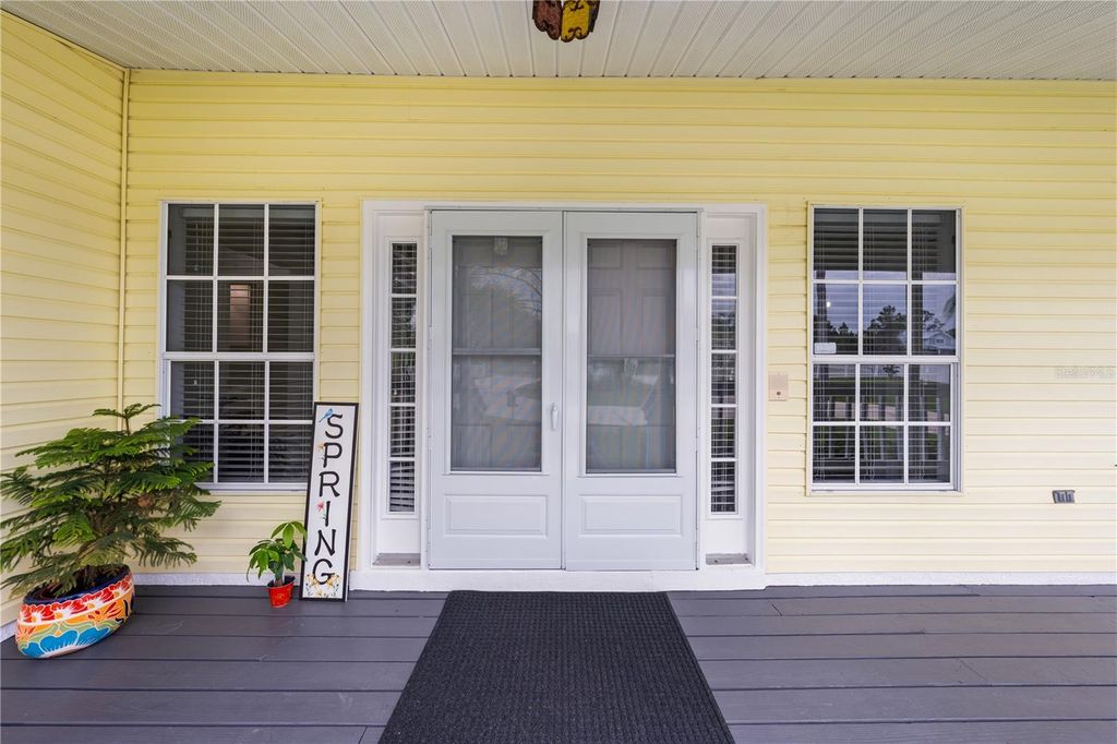 Image 10 of property listing at 6935 BIG BEND DR, St Cloud, FL 34771