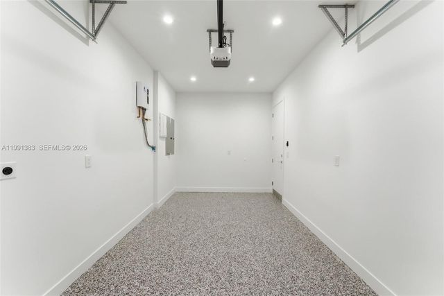 2840 SW 32nd Ct, Miami, FL 33133