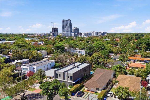 2840 SW 32nd Ct, Miami, FL 33133