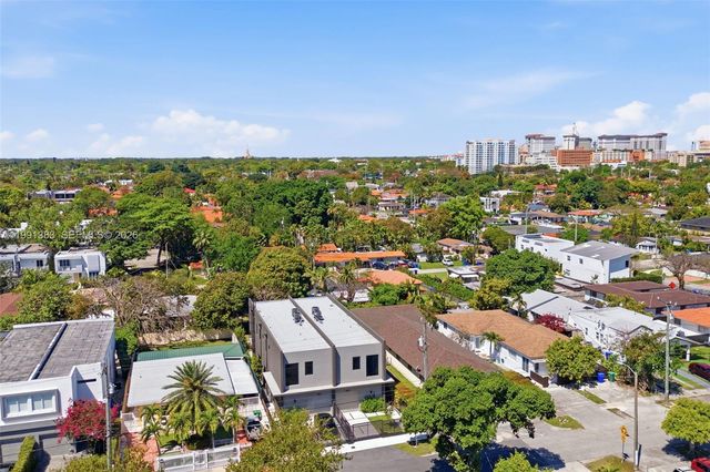 2840 SW 32nd Ct, Miami, FL 33133