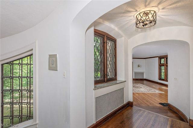 2800 Attleboro Road, Shaker Heights, OH 44120