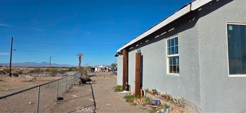 Image 3 of property listing at 212 Gilman Street, Needles, CA 92363