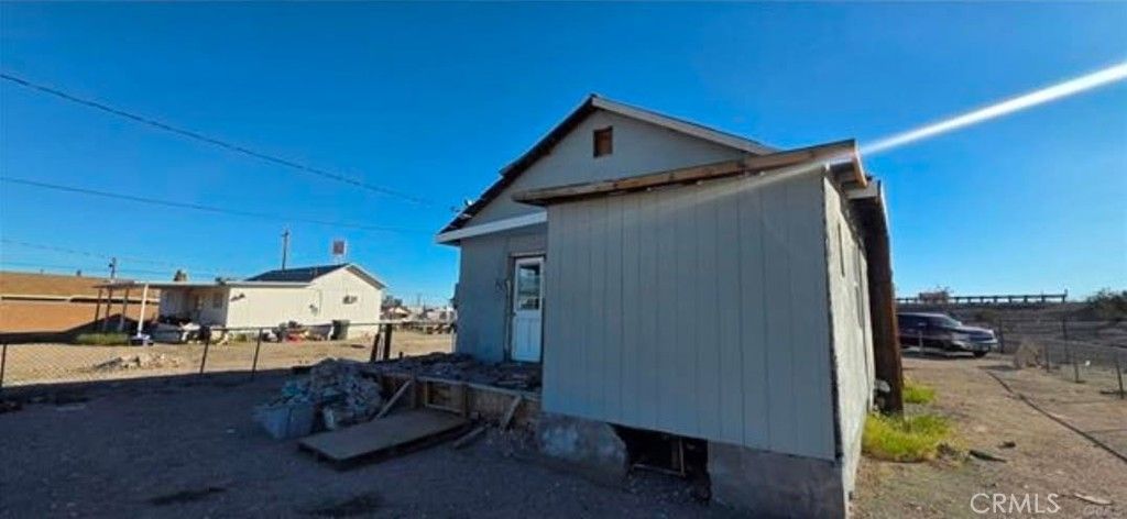 Image 4 of property listing at 212 Gilman Street, Needles, CA 92363