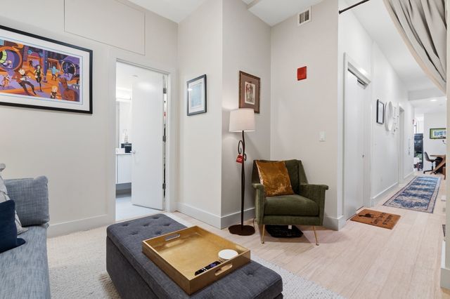 121 Portland St 507, Boston, MA 02114