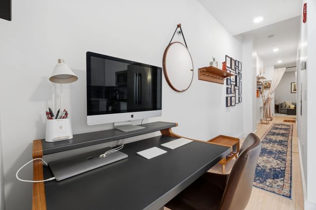 121 Portland St 507, Boston, MA 02114