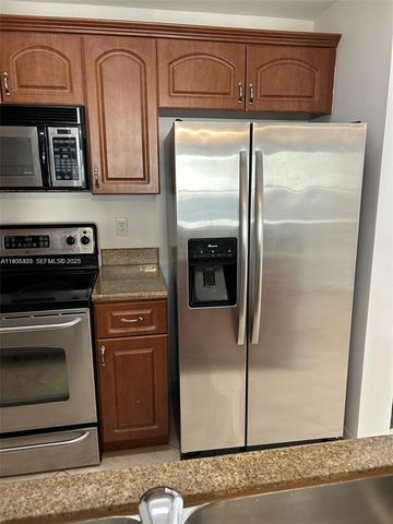 3590 Coral Way 508, Miami, FL 33145