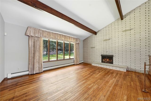 7922 Hywood Drive, Boston, NY 14075