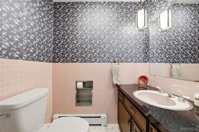 7922 Hywood Drive, Boston, NY 14075