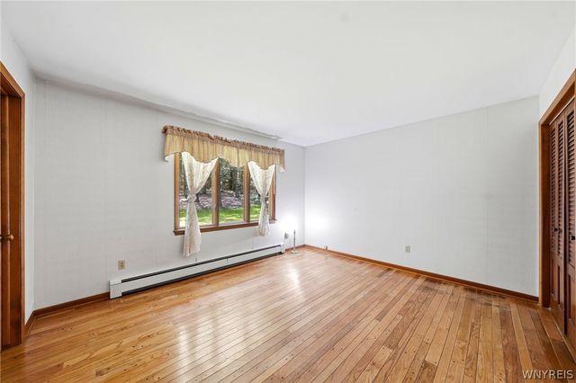 7922 Hywood Drive, Boston, NY 14075