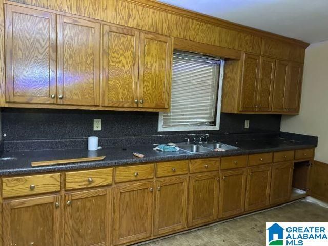 927 WOODWARD ROAD, Midfield, AL 35228