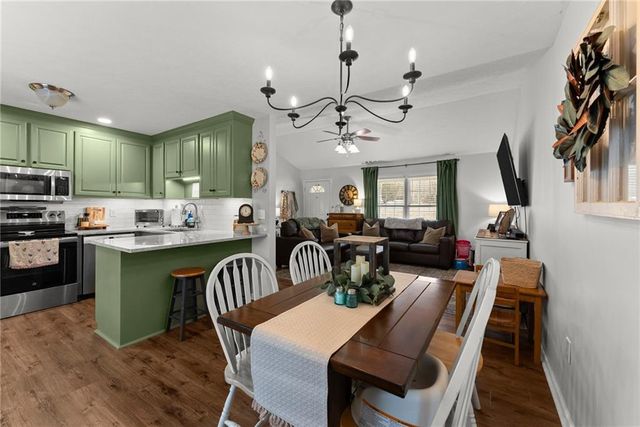 82 Clint Street, Cleveland, GA 30528