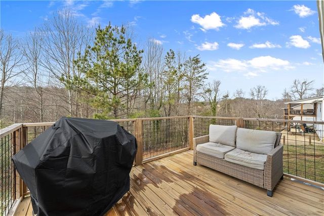 82 Clint Street, Cleveland, GA 30528