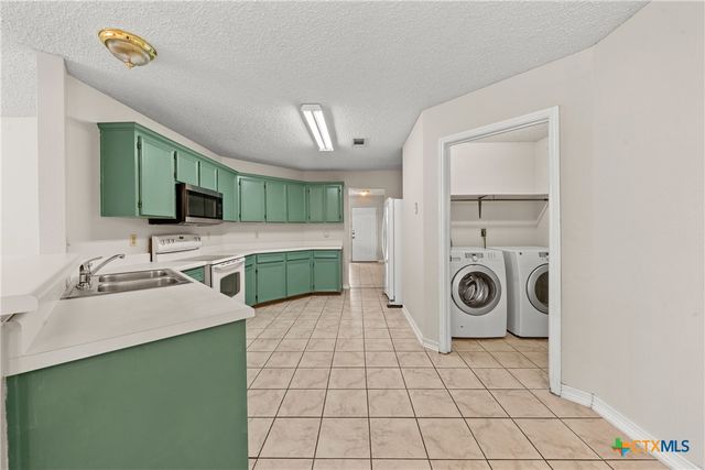 513 Bond Street, Copperas Cove, TX 76522