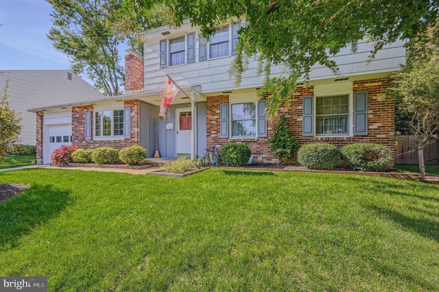 12 KITTY LN, Newark, DE 19713