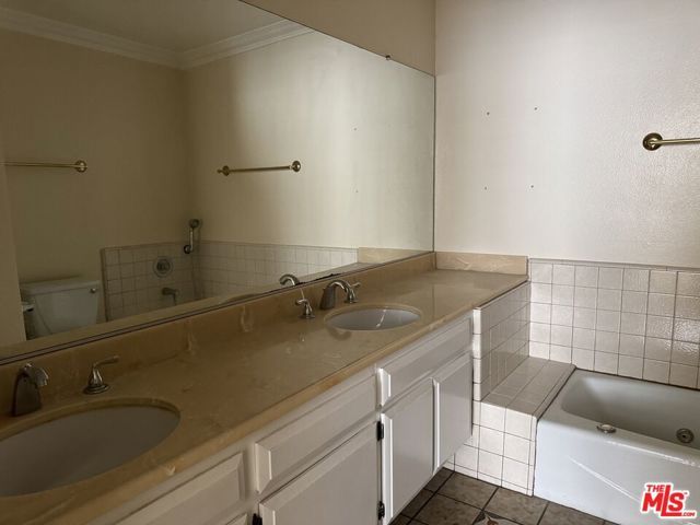 4324 Troost Avenue 303, Studio City (los Angeles), CA 91604