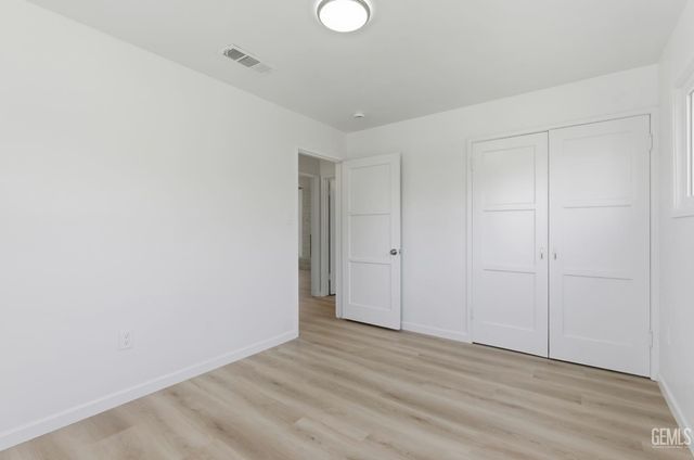 312 Real Road, Bakersfield, CA 93309