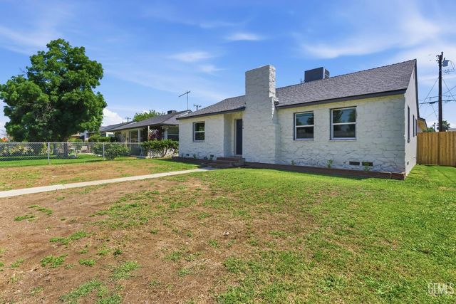312 Real Road, Bakersfield, CA 93309