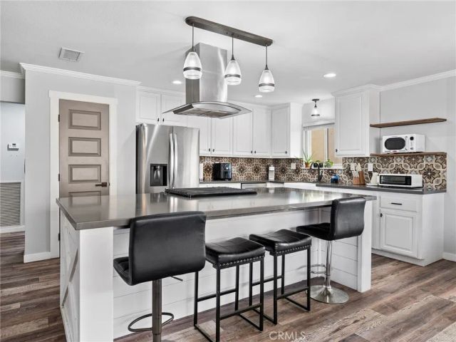 12885 Golf Course Drive, Victorville, CA 92395