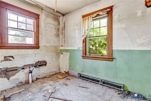 213 S Holly Ave, Highland Springs, VA 23075