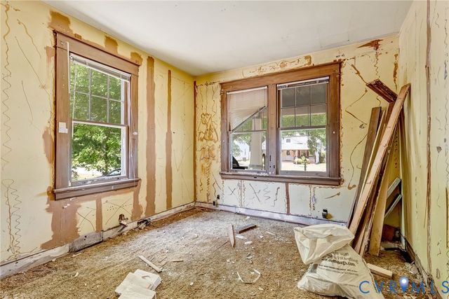 213 S Holly Ave, Highland Springs, VA 23075