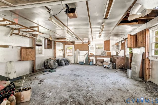 213 S Holly Ave, Highland Springs, VA 23075