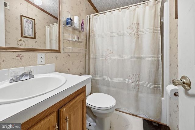 664 W CEDAR ST, Palmyra, PA 17078