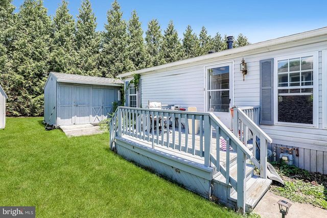 664 W CEDAR ST, Palmyra, PA 17078
