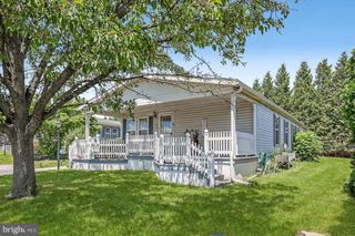 664 W CEDAR ST, Palmyra, PA 17078