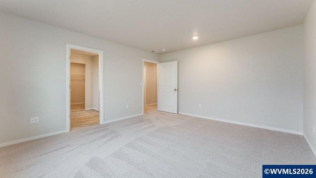 4990 Dilling Av NE, Salem, OR 97301